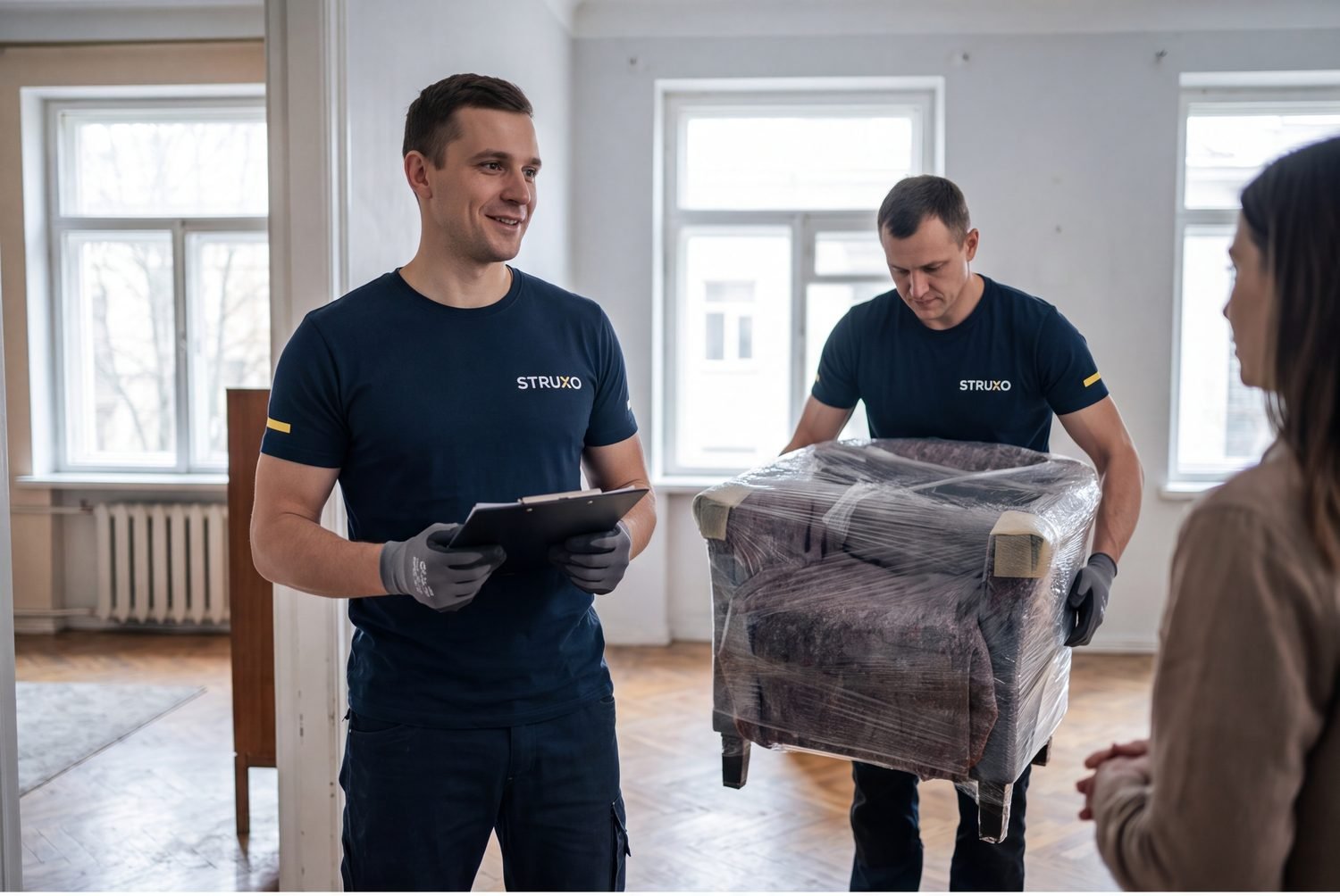 Struxo Group vadybininkas pateikia aiškią kainą klientui