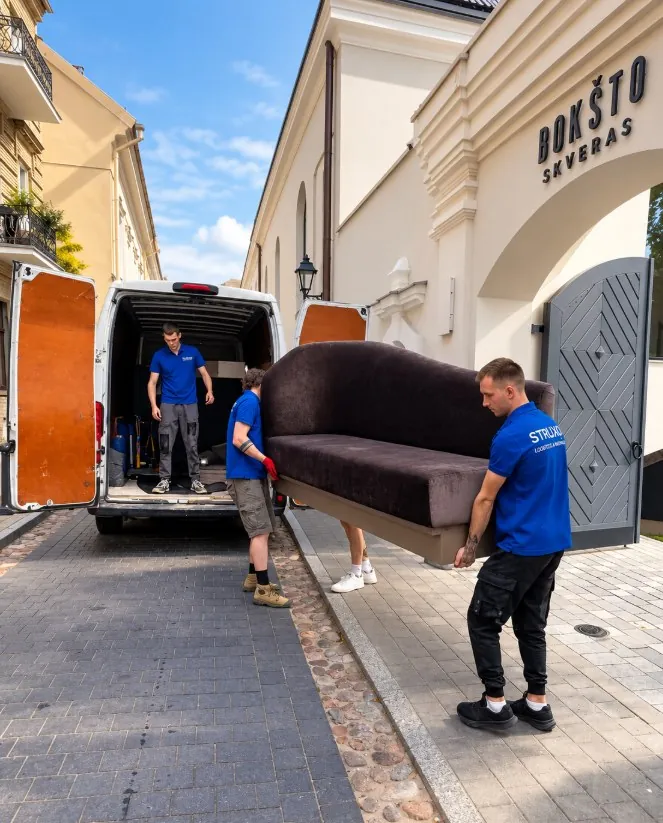 STRUXO movers loading furniture into a van